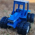 Ford Articulated Tractor 1/16 (Light Blue) - Tough Metal Toys - Image 2