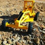 New Holland Grader 1/16 (Yellow) - Image 2